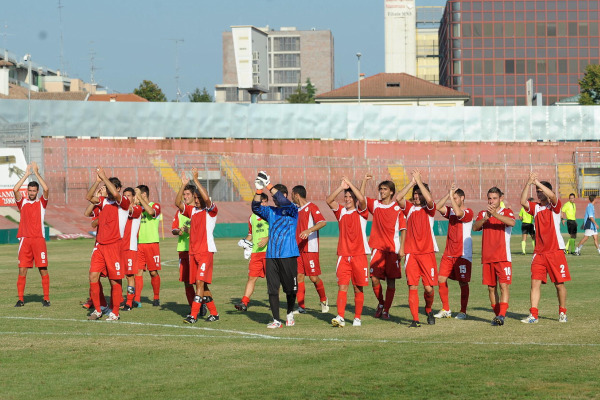 I ragazzi salutano e ringraziano la curva Te