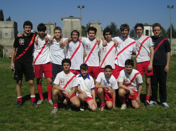La squadra biancorossa al completo